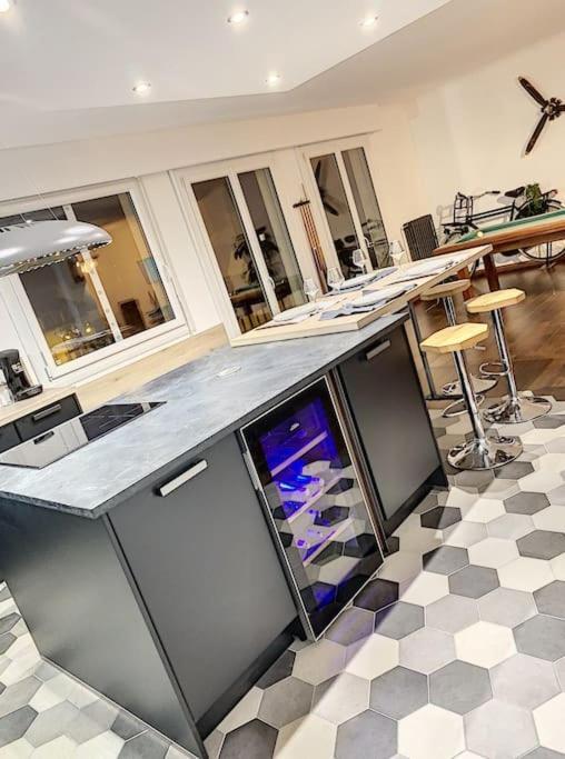 Type Industriel Centre Appartement *